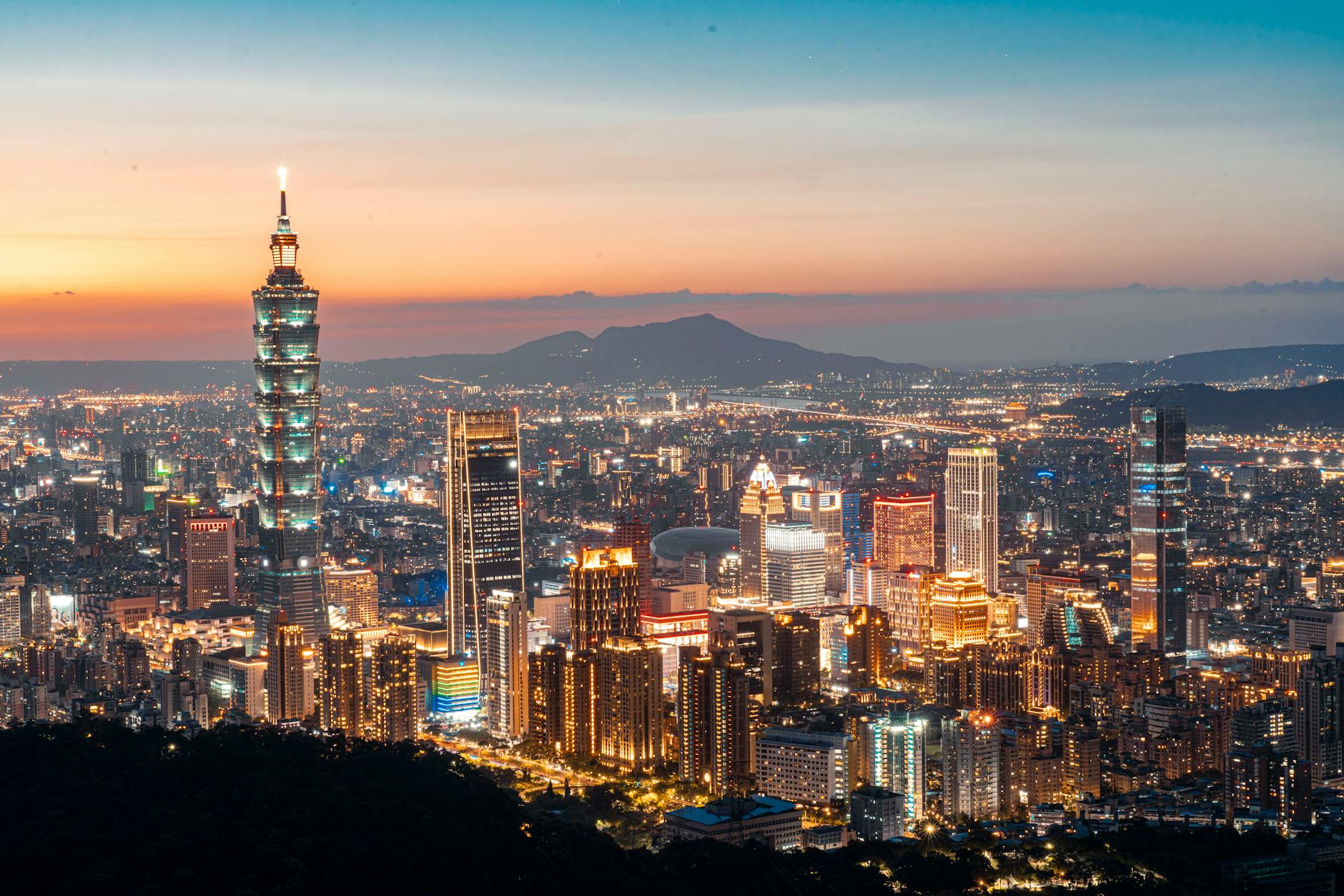 Stunning night view of Taipei 101 and city skyline