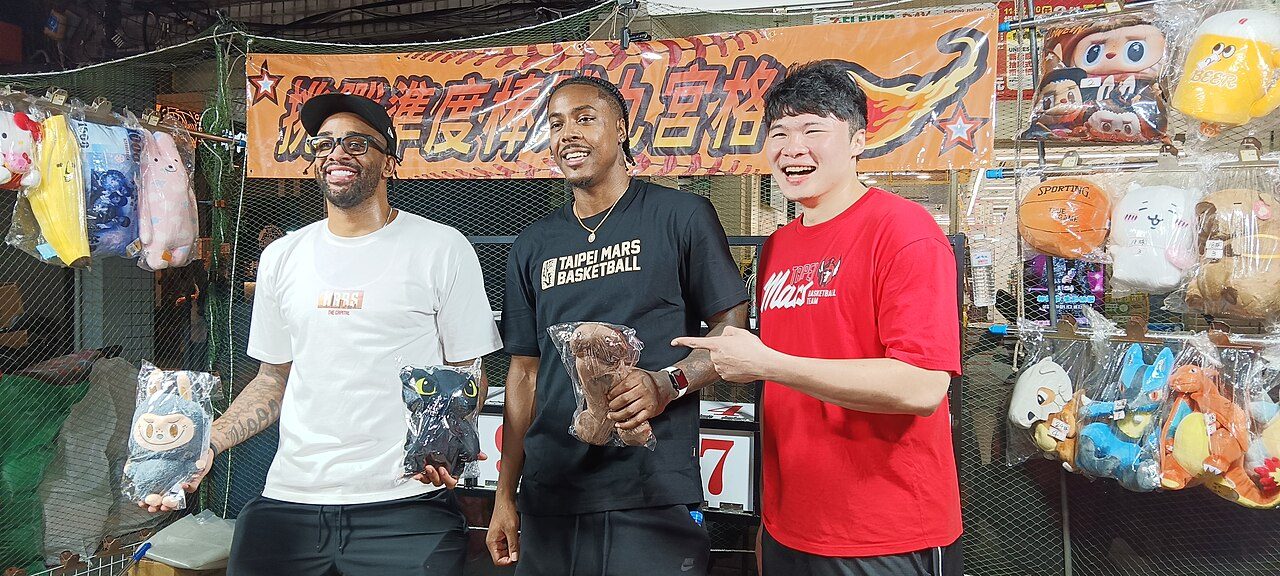 Ningxia Night Market in Taipei